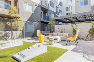 2bedroom 2bath desert oasis