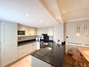 Stylish Marylebone Apartment M3