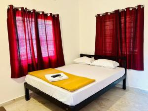 Auro Breeze Villa Inn