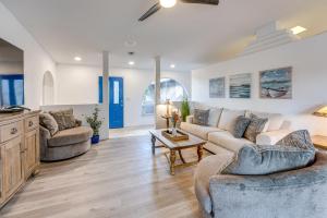 Pool, Spa and Mtn Views Lake Havasu City Home