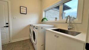 Entire Home in Lake of Bays -Huntsville Muskoka Algonquin