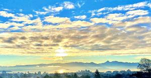 Cómodo departamento con vista al lago y volcanes