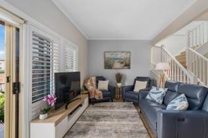 Coledale Beach Escape - Modern Comfort by the Sea