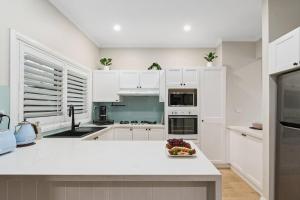 Coledale Beach Escape - Modern Comfort by the Sea