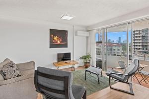 Studio Surfers | Affordable & Relaxed Vibes