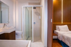 Nirvana Hotel Resort Tetebatu