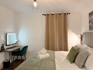 NEW Modern 2 Bedroom Apartment - City Centre