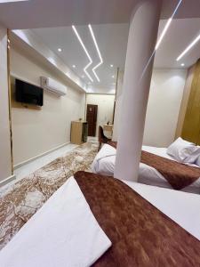 New Joia Pyramids Hotel