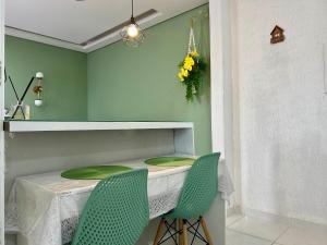 Apê na praia, pé na areia com vista mar