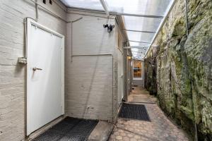 1DP8 Abnb-Style Heart of Sydney, Steps to Harbour Bridge and BusStop