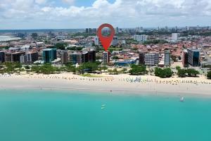 Beira mar incrivel na praia de pajuçara pertinho da roda gigante