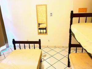 Toca da Mona Roots Hostel