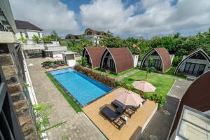Twin Room with Kitchen & Pool in Uluwatu - No 4