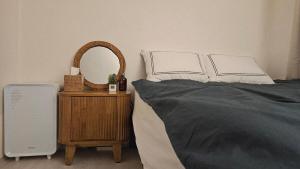 10-minutes from Seoul Station&Gyeongbokgung, 2 bed rooms, 1 workspace