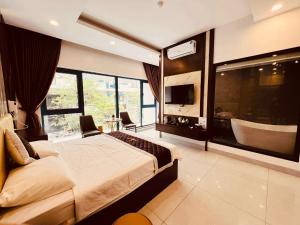 Paris Deli Hotel - Cơ sở Vạn Phúc, Hà Đông