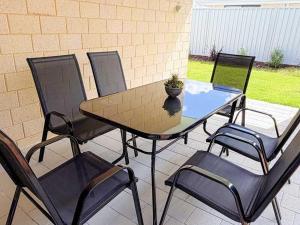 Brabham Modern Stay Close to Swan Valley