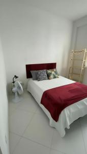 Apartamento térreo com ampla varanda