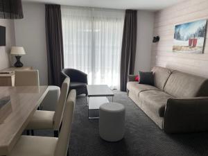 Gourette Studio 6 pers, piscine, animaux admis - FR-1-860-35