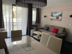 Gourette: Studio 6 pers, balcon, animaux admis - FR-1-860-20