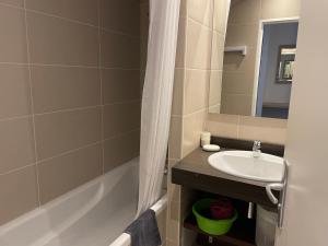 Gourette: Studio 6 pers, balcon, animaux admis - FR-1-860-20