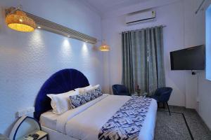 The Neeraj Ganga Cottages