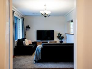 Cozy Caroline - Near CBD Family retreat