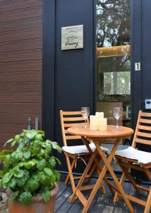 Gum Tree Hideaway by Tiny Away