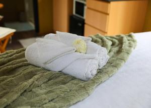 Gum Tree Hideaway by Tiny Away