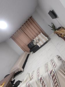 Casa sobreposta da Treze - 600m da Praia - Guarujá Enseada