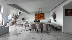 La Isla Acapulco Diamante