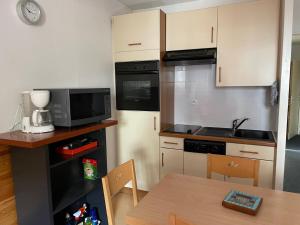 Gourette: Studio 4 pers, piscine, animaux acceptés - FR-1-859-23