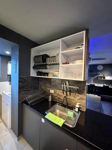 Well-Come APT-Cozy Family - AC-3BR-2BA-Pool-Parking