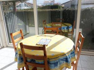 Maisonnette calme à 650m de la plage, jardinet clos - FR-1-194-341