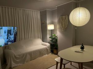 Cozy Corner # 1 minute from Dongdaemun Station # DDP # Pretty accommodation