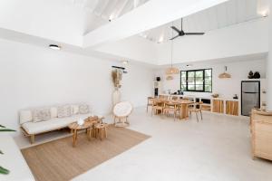 Casa Mimo Bali Canggu with Private Pool