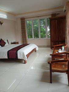 Khách Sạn Thành Loan 2