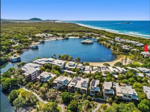 Twin Waters 3 Bedroom Lake View Villa