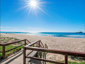 Twin Waters 3 Bedroom Lake View Villa