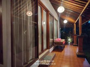 Pondok Riyuh with private pool in Ubud Bali