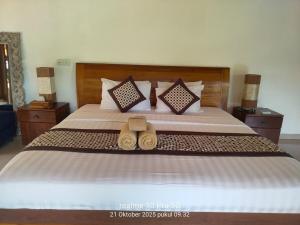 Pondok Riyuh with private pool in Ubud Bali