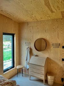 Architect-Designed House Near Sea On Resö