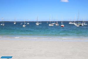 The Bay House - Waterfront with Fireplace