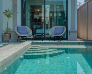 Holiday Villa 2-BR J10, Private Pool, Rawai Beach