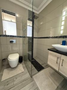 The Ocean Nook - Modern Beach Condo