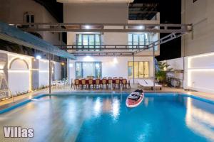 Villas Trung Tâm Vũng Tàu 5pn XINH