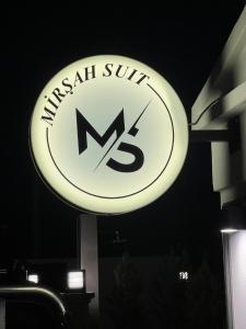 Mirşah Suit