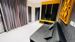 Cozy 1BHK High-Rise near ECR Balcony View Fully AC Family Friendly