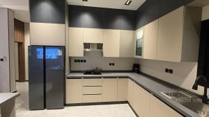 3BR Luxury Apartment - MED