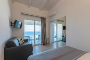 Midenza Seaside & Nature Retreat