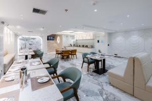 Emerald Luxe A Boutique Hotel Chandigarh Mohali